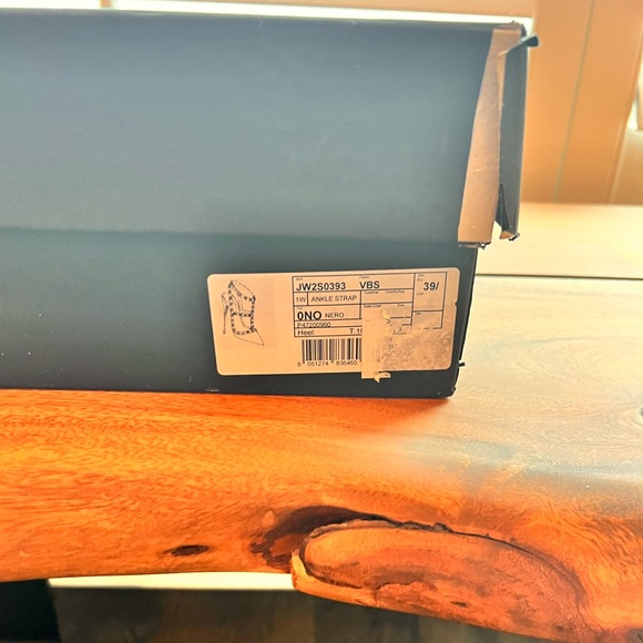 Valentino Patent Rockstud Caged Pumps - Picture 10 of 15